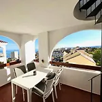 Penthouse Mit Private Dachterrasse Und Blick Auf Meer, Berge ,hafen Апартаменти Естепона