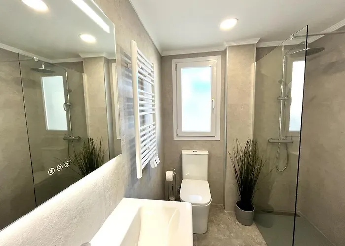 Penthouse Mit Private Dachterrasse Und Blick Auf Meer, Berge ,hafen Estepona