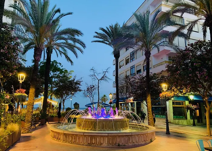 Apartment Penthouse Mit Private Dachterrasse Und Blick Auf Meer, Berge ,hafen *