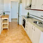 Penthouse Mit Private Dachterrasse Und Blick Auf Meer, Berge ,hafen Appartement