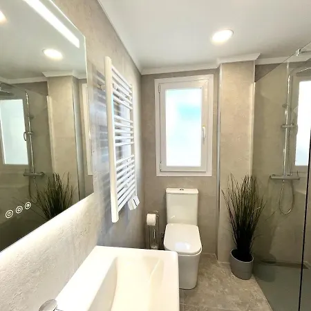 Penthouse Mit Private Dachterrasse Und Blick Auf Meer, Berge ,hafen Estepona